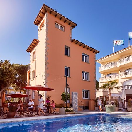 Van Der Valk Hotel Barcarola サン・フェリウ・ダ・ギショルス エクステリア 写真