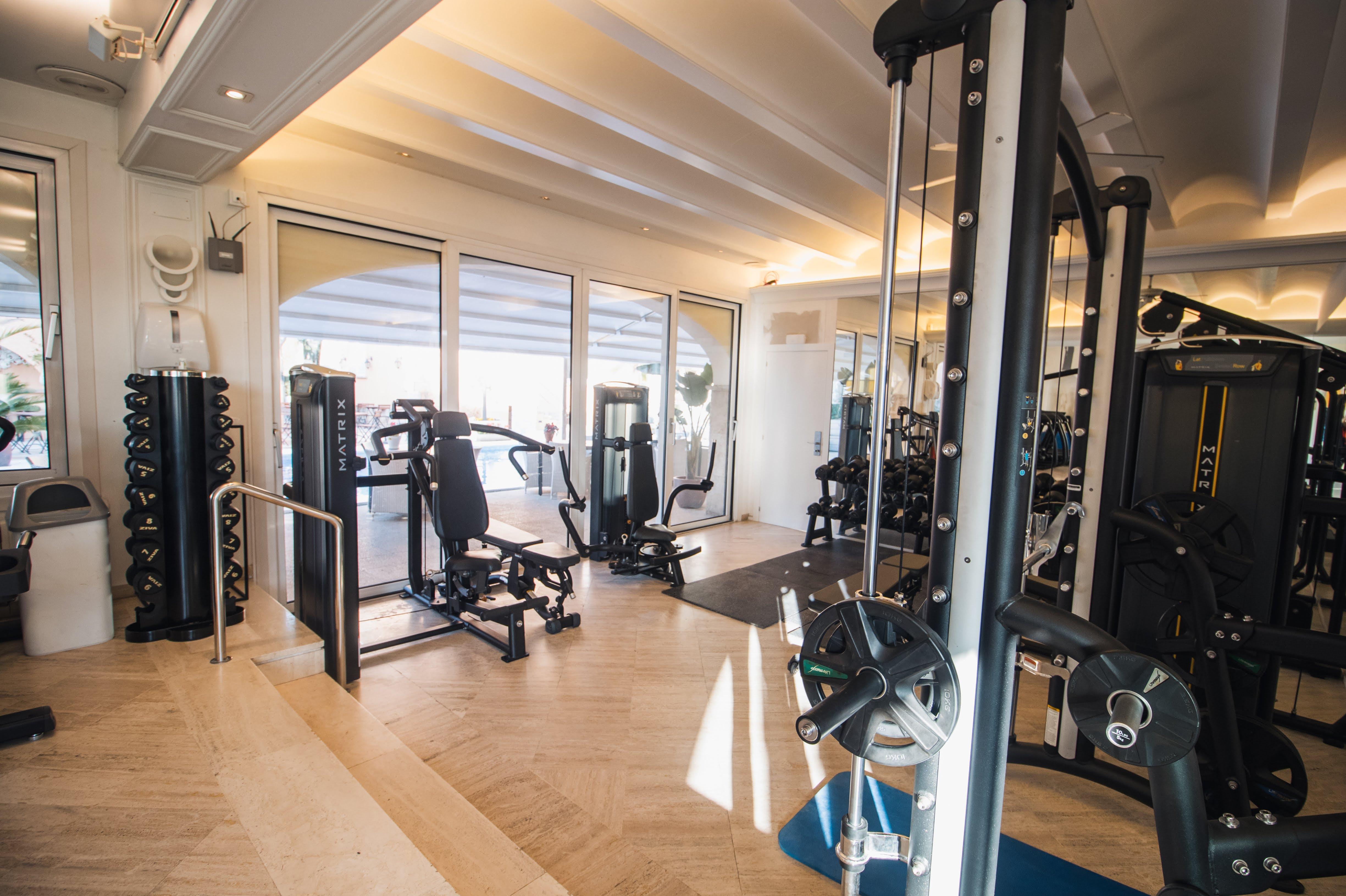 Van Der Valk Hotel Barcarola サン・フェリウ・ダ・ギショルス エクステリア 写真